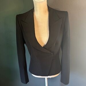 Richard Tyler Elegant Black Women's Blazer